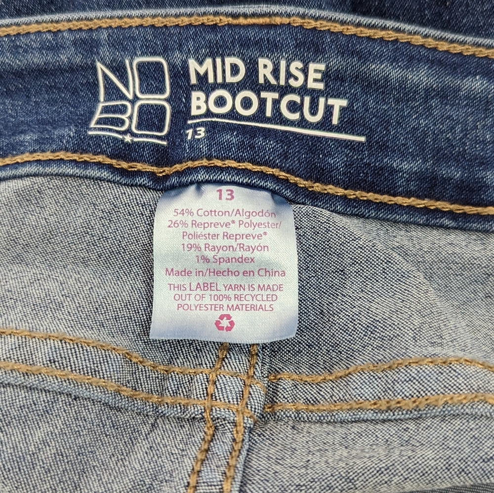 No Boundaries Bootcut Jeans - Picture 3 of 3